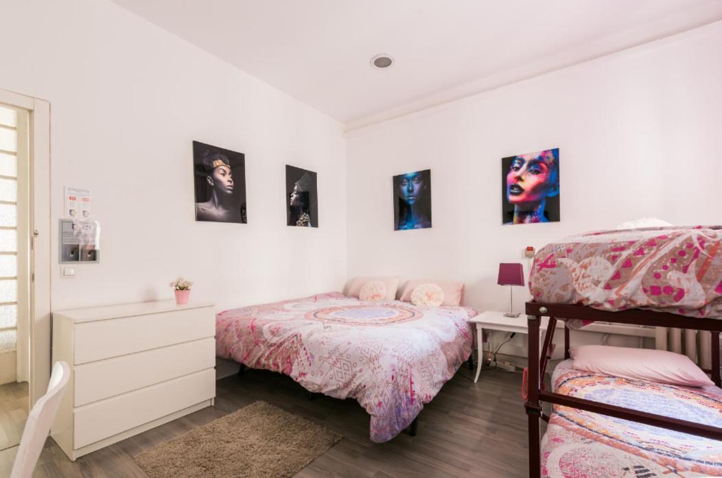 M&F 7 Rooms/7 Bathrooms Over Gran Via Madrid Bagian luar foto