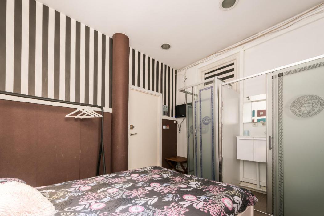 M&F 7 Rooms/7 Bathrooms Over Gran Via Madrid Bagian luar foto
